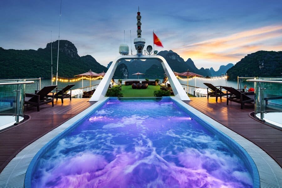 Ha Long Bay