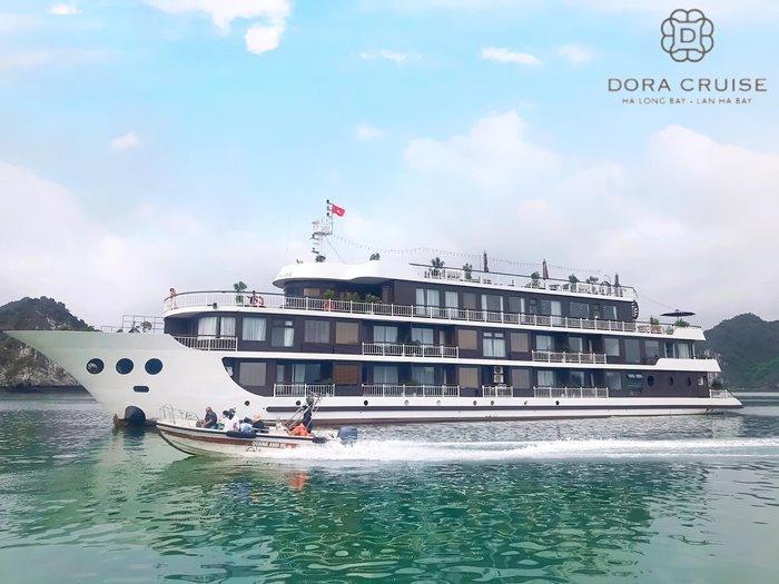 Ha Long Bay